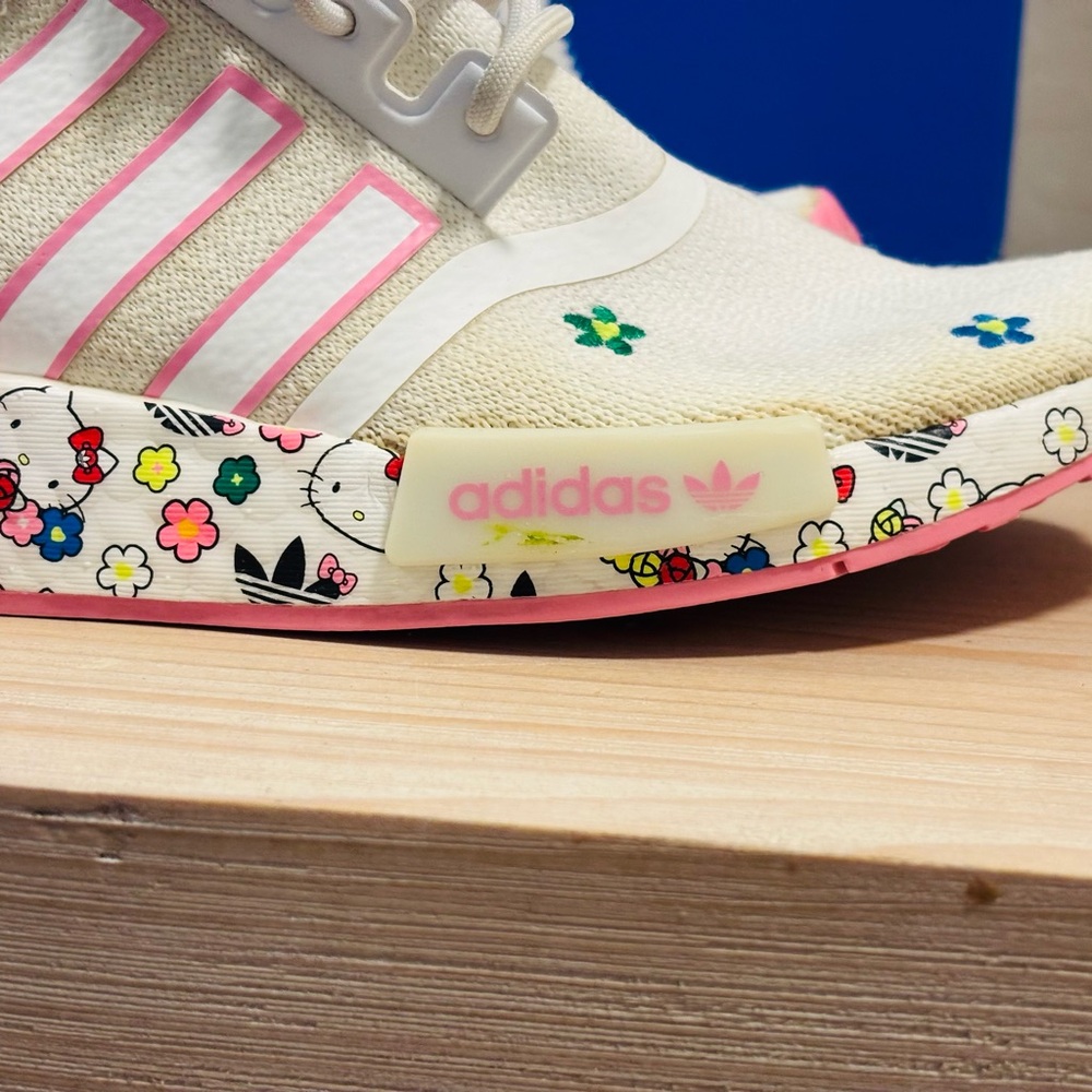 Adidas Hello Kitty Pink and White Sneakers - Picture 3 of 11